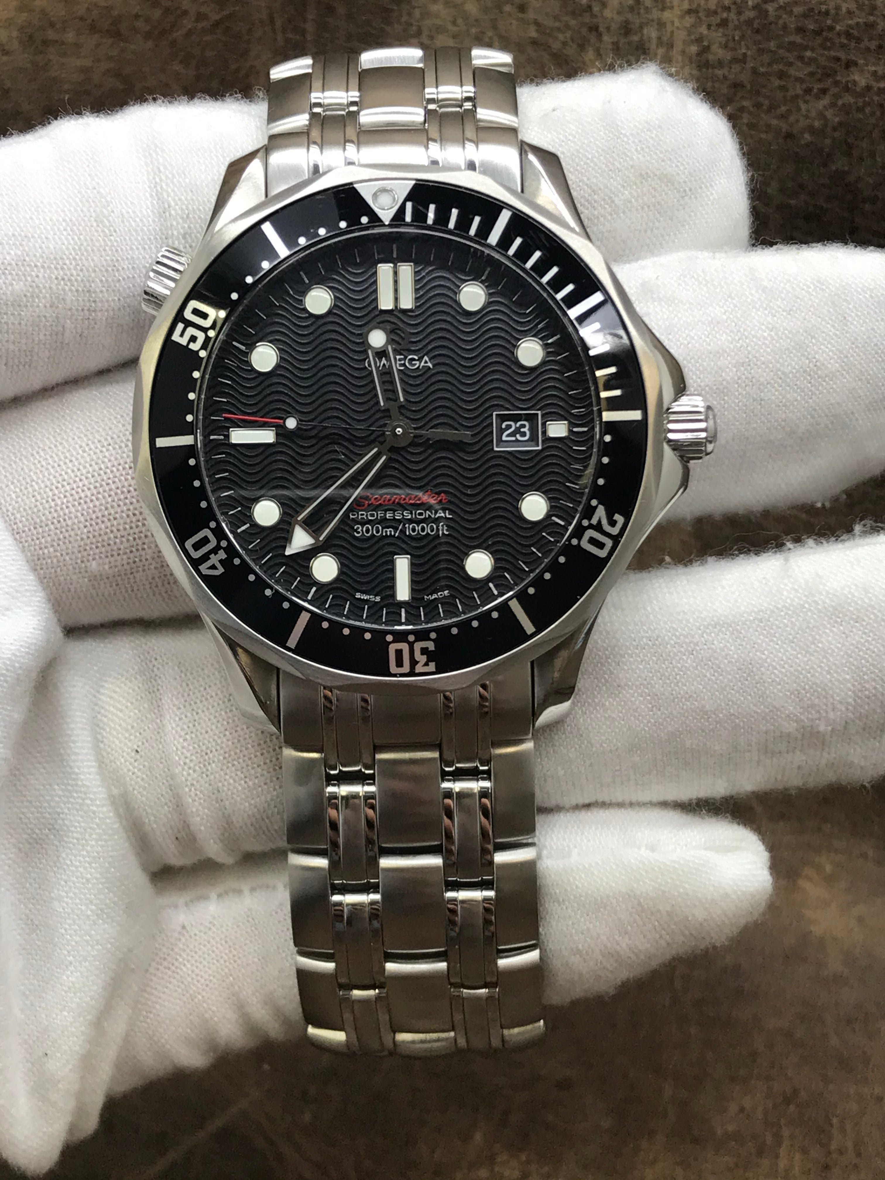 Omega Seamaster 300m Black Dial Quartz Men's - Main Image