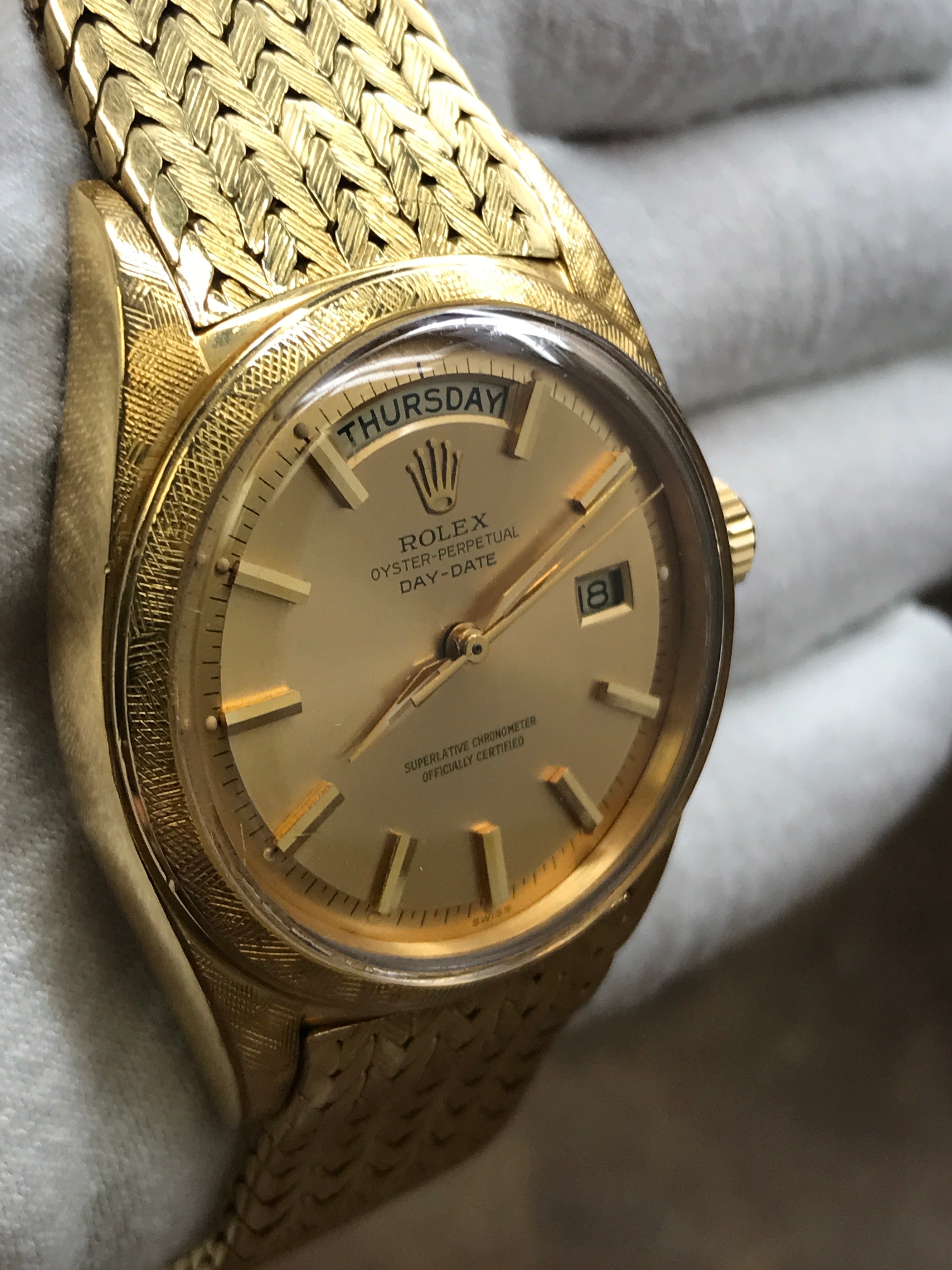 Rolex Day Date Rare Florentine Finish 1806 Champagne Dial Automatic Wa –  Signature Watches
