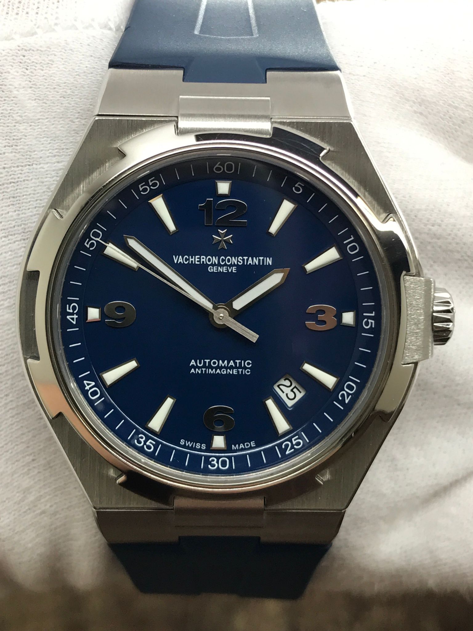 Vacheron Constantin Overseas 47040/000A-9008 Blue Dial Automatic Men's ...