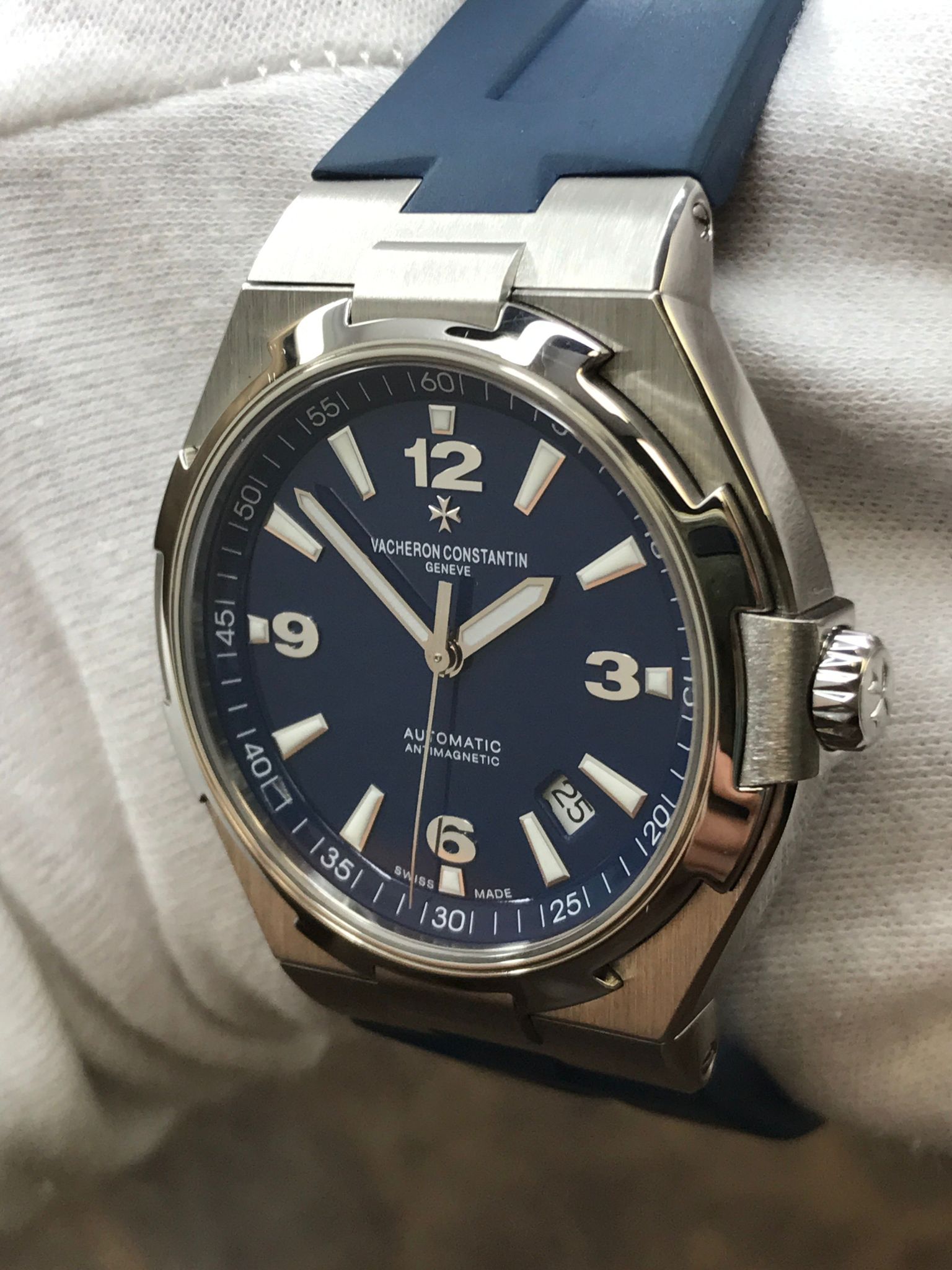 Vacheron Constantin Overseas 47040/000A-9008 Blue Dial Automatic Men's ...